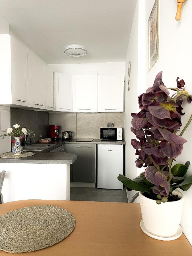 Apartamentyprzymorzu Marytka W Centrum Blisko Morza Kolberg Exterior foto